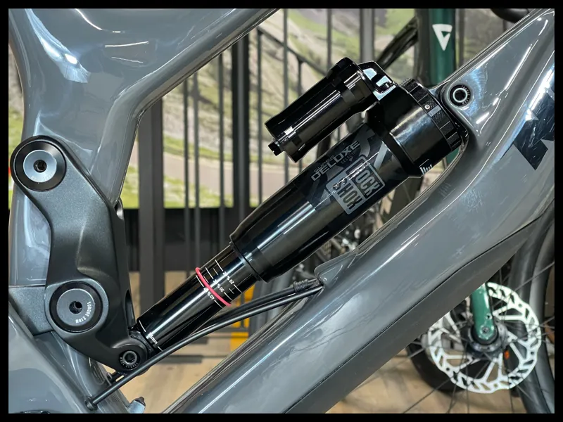 NUKEPROOF DISSENT CARBON 290 comp M-Large Bullet Grey 2023-10