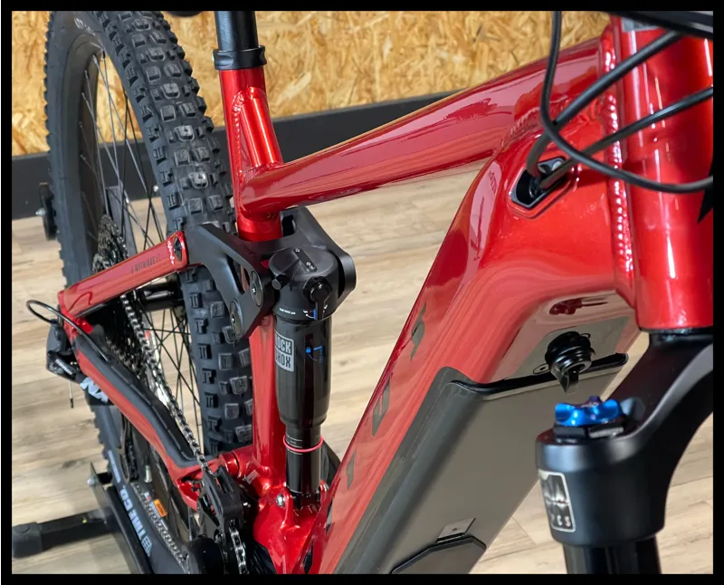 VITUS E-MYTHIQUE LT 297 VRS MOUNTAIN BIKE Large Octane Red 2024-2