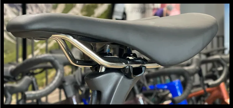 VENON EVO-RS 105 DI2 ALL-ROAD BIKE Large Silver 2023 Ex-Demo-12