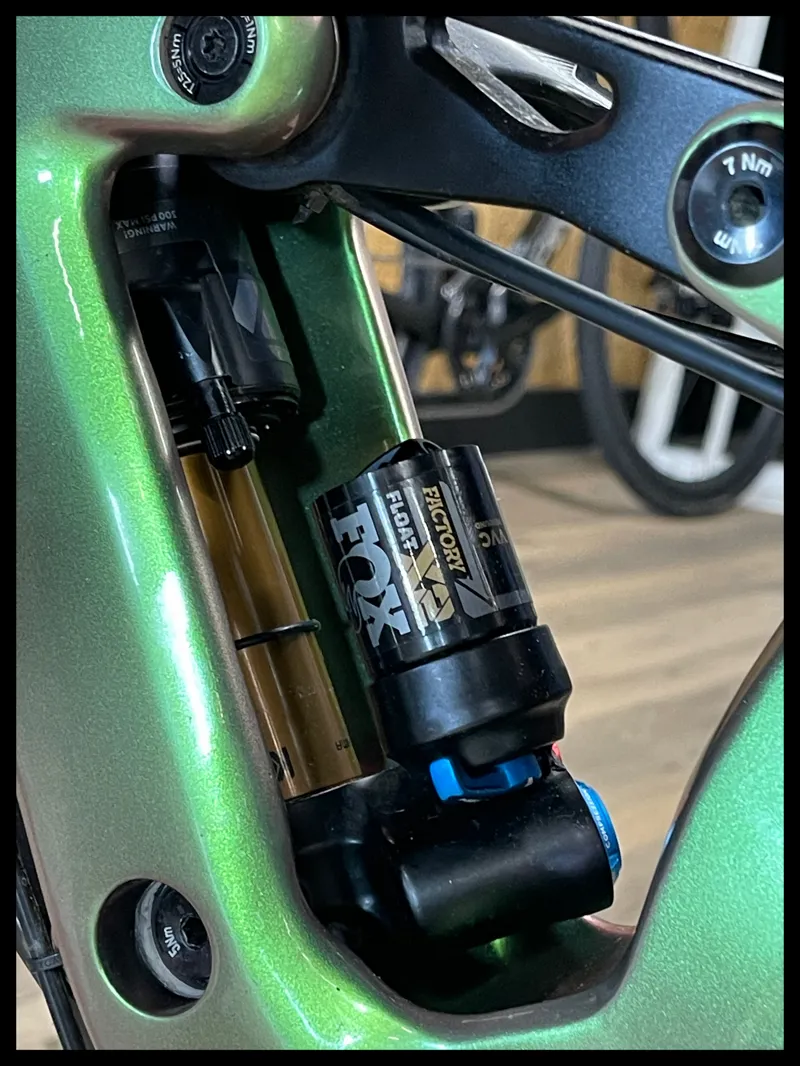 Cannondale Jekyll 1 29er Unisex Beetle Green  Small 2024 Ex-Demo-9