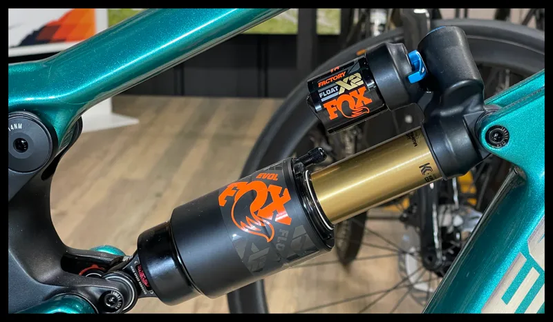NUKEPROOF MEGA 297 CARBON Factory Petrol Green 2024-7