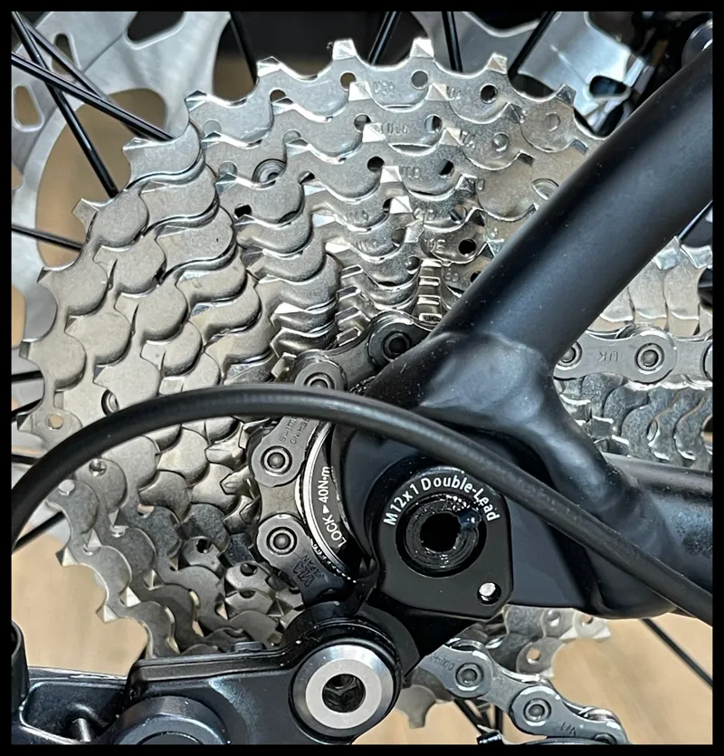 CANNONDALE CAAD13 Ultegra Road Bike 54 cm Matte Black 2024-3