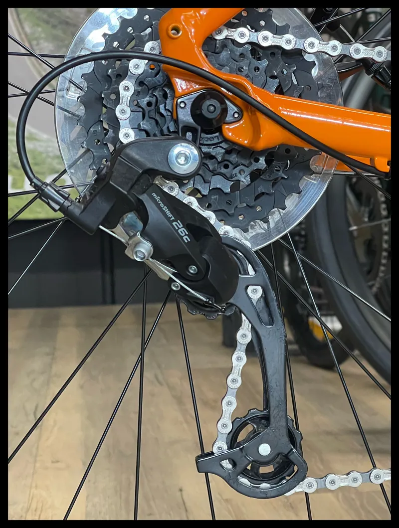 Cannondale Treadwell 3 Ltd 27.5 Highlighter Medium Mens Hybrid Bike 2023 Ex-Demo-5