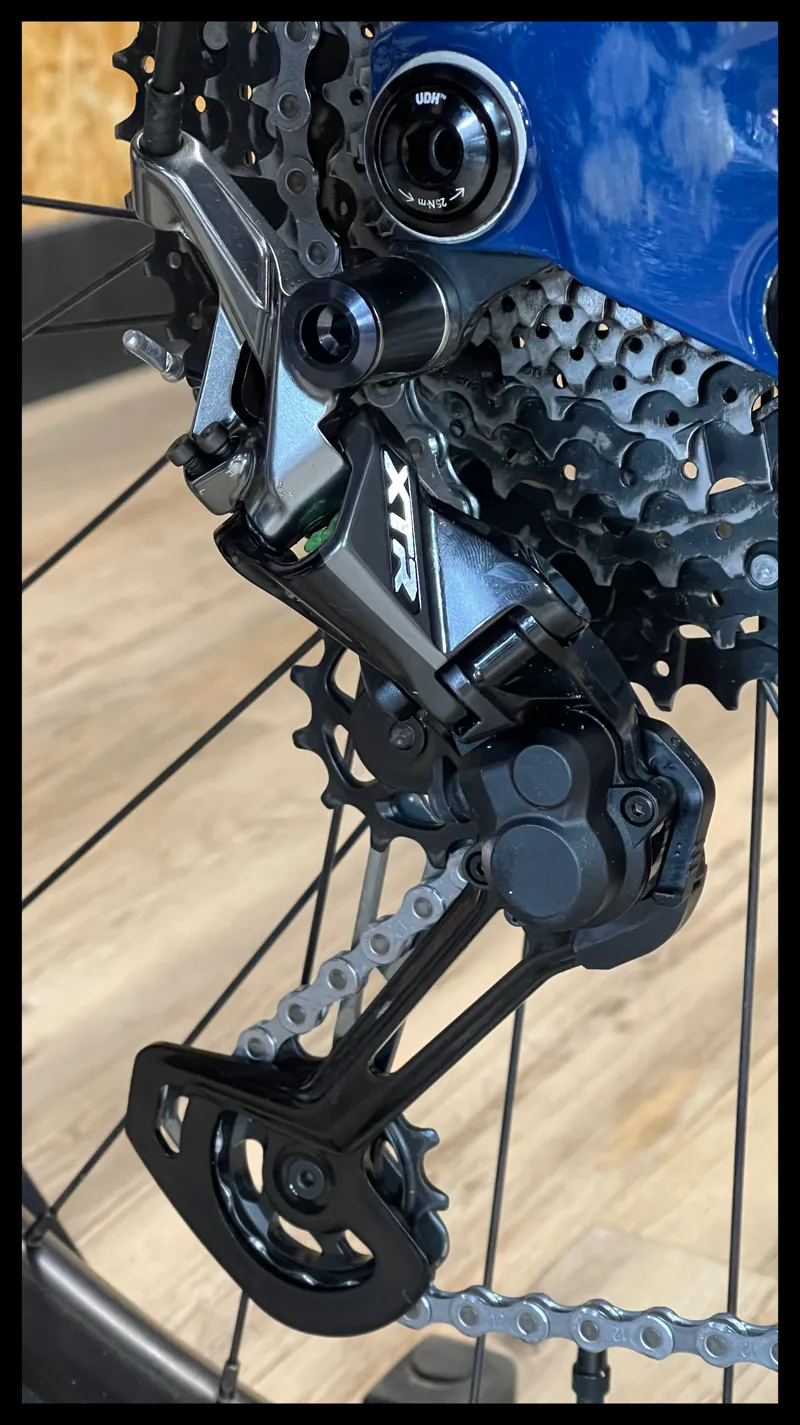 Canonndale Moterra Neo Carbon 1 29er Abyss Blue Medium Unisex 2024 Ex-Demo-5