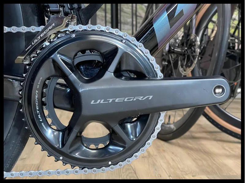 Giant Defy Advanced Pro 0 M-Large Carbon/BlueDragonfly 2024 Ex-Demo-6