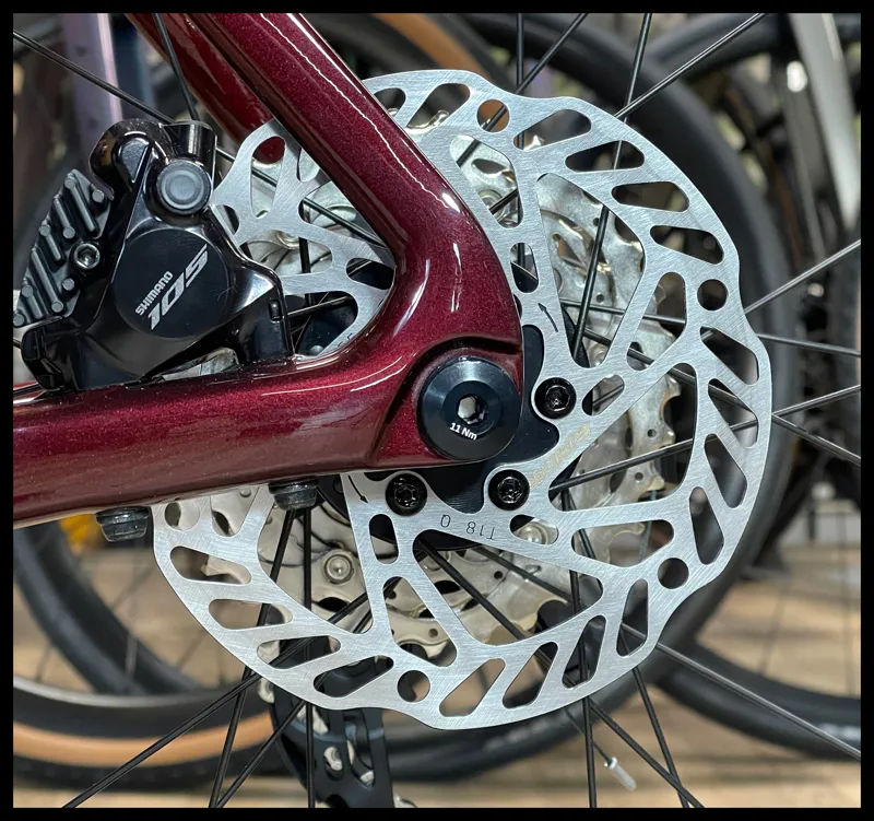 Liv EnviLiv Advanced 2 Small Sangria 2024-8