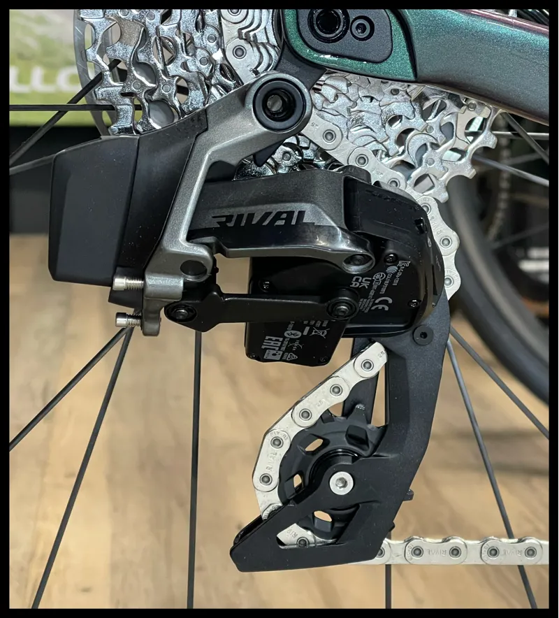 Giant Revolt Advanced Pro 1 X-Large Blue Dragonfly 2024-4