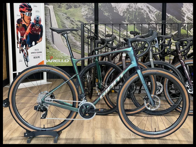 Giant Revolt Advanced Pro 1 X-Large Blue Dragonfly 2024