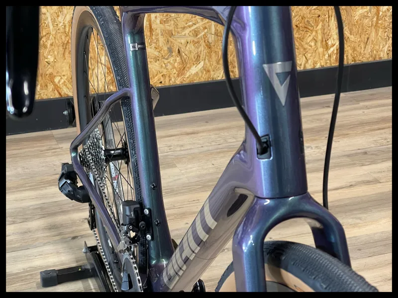 Giant Revolt Advanced Pro 1 X-Large Blue Dragonfly 2024-3