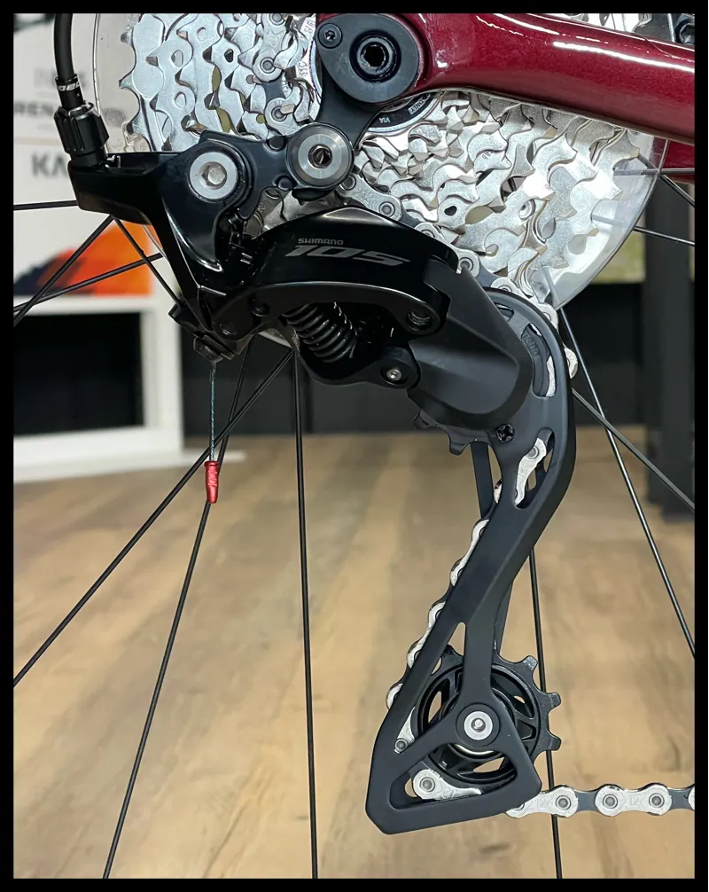 Giant Defy Advanced Pro 2 Small Sangria 2024 Ex-Display-6