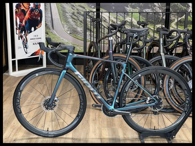 Giant Defy Adv SL 0 Medium Dragon Fly 2024 Ex-Demo-1