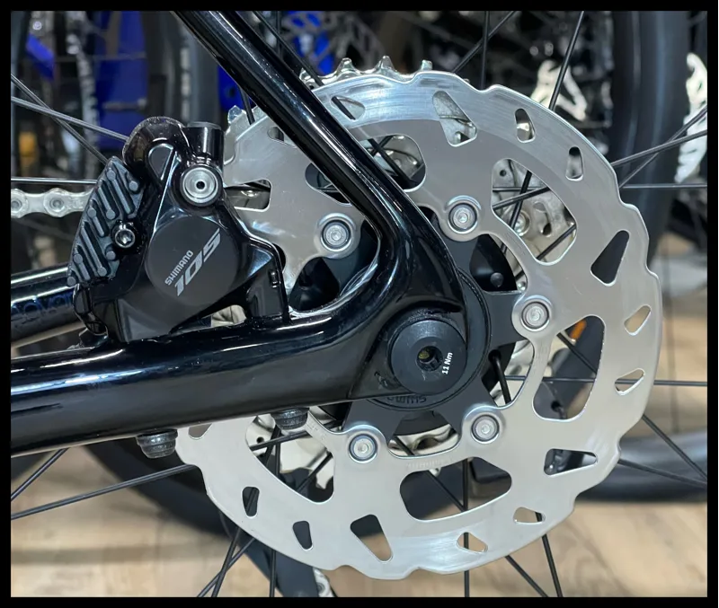 Giant TCR Advanced 1+ Disc-PC Medium Carbon 2024-8