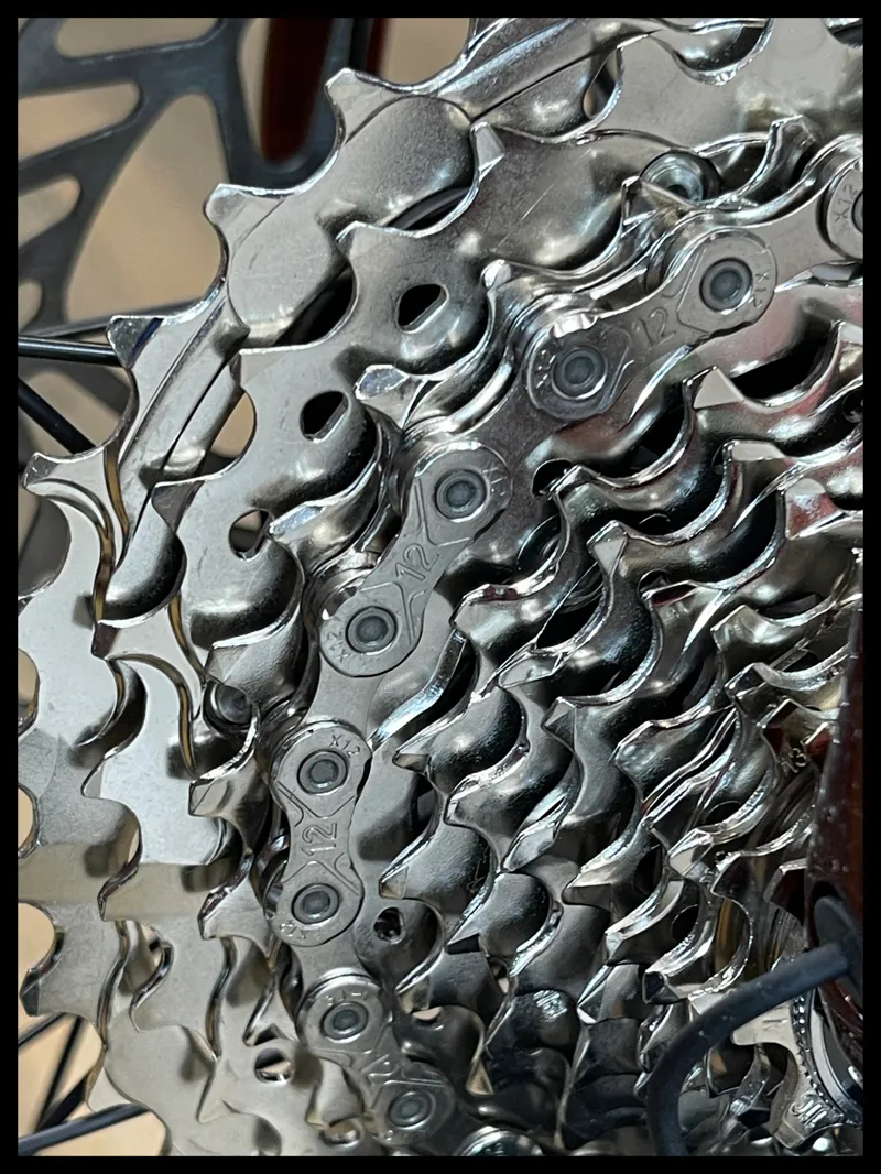 Giant TCR Advanced 1-KOM Medium Mars Dust 2024-4