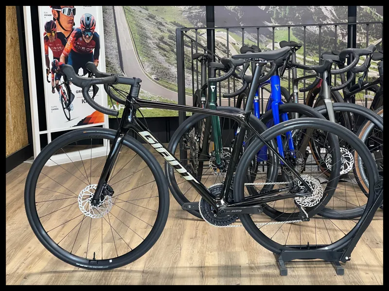 Giant TCR advanced 2 Medium Panther 2024-11