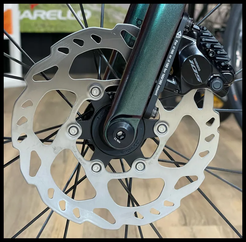 Giant TCR Advanced Pro 1 Disc-Di2 Medium Dark Iridescent 2024-9