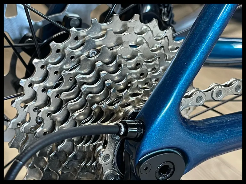 Giant TCR Advanced PRO 2 Medium Sea Sparkle 2024-4