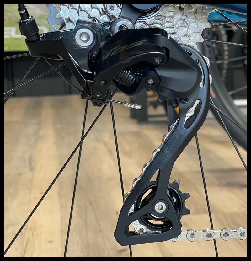 Giant TCR Advanced PRO 2 Medium Sea Sparkle 2024-5