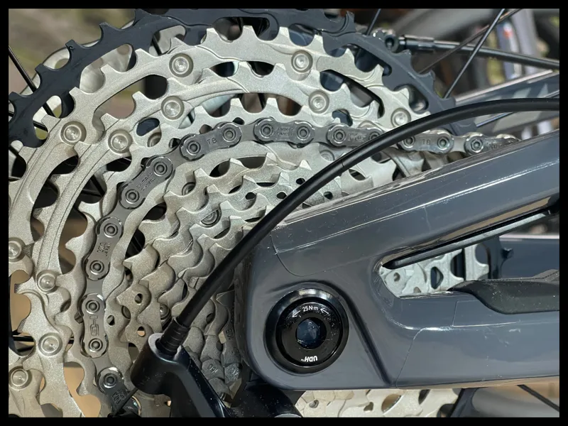 NUKEPROOF GIGA 290 Elite Carbon Medium Bullet Grey 2024-1