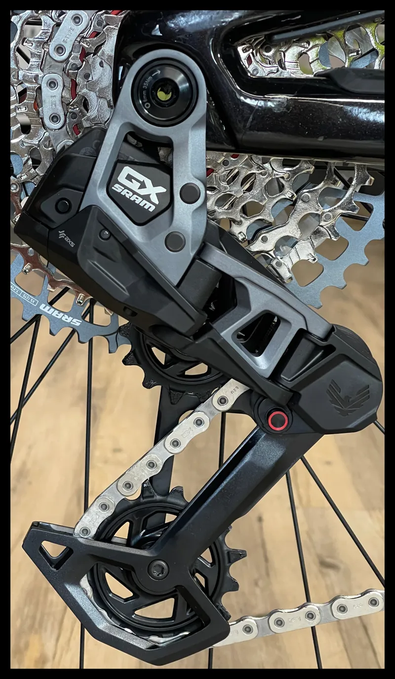 NUKEPROOF GIGA 290 Elite CARBON X-Large Cosmic Black 2024-5