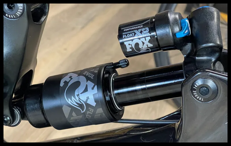 NUKEPROOF GIGA 290 Elite CARBON X-Large Cosmic Black 2024-6