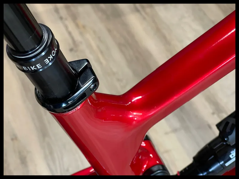 NUKEPROOF GIGA 290 RS CARBON Medium Racing Red 2024-3