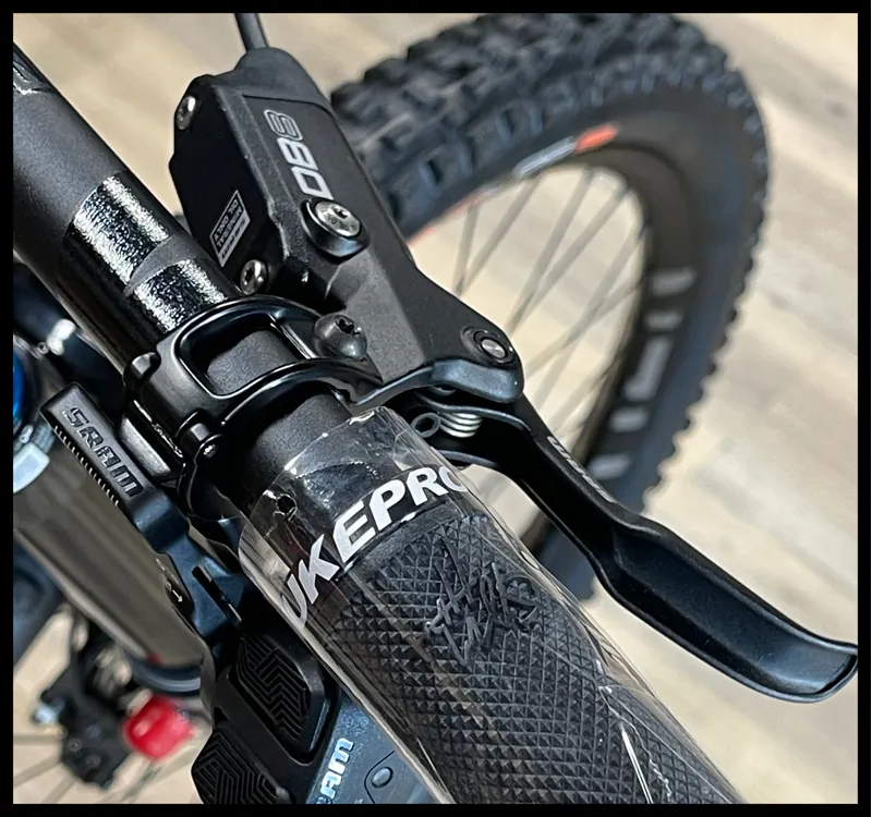 NUKEPROOF GIGA 297 CARBON ELITE COSMIC BLACK 2024-7