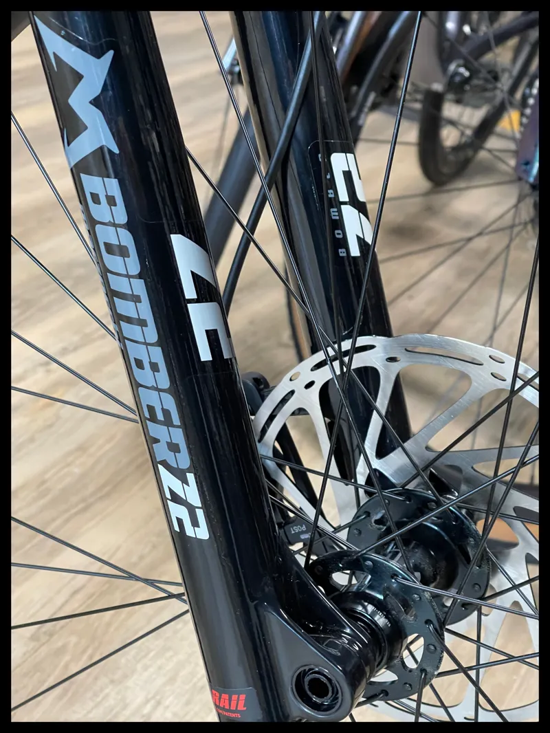 NUKEPROOF SCOUT 275 Comp Large Bullet Grey 2024-7