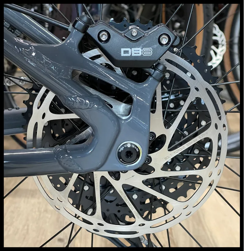 NUKEPROOF SCOUT 275 Comp Large Bullet Grey 2024-8