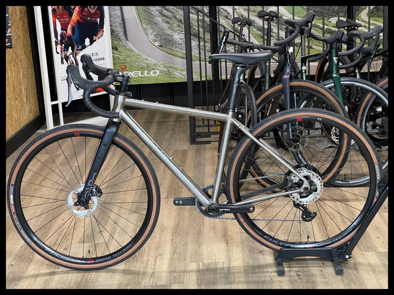 Orro TERRA TI GRX820 X-Small GRAVEL BIKE 2024 Ex-Demo-1