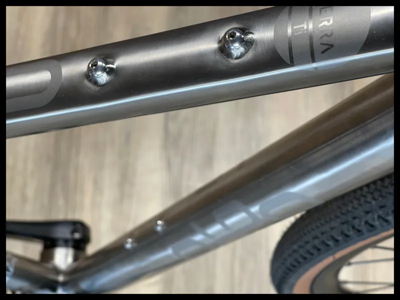 Orro TERRA TI GRX820 X-Small GRAVEL BIKE 2024 Ex-Demo-2