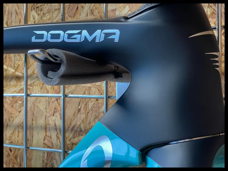 Pinarello Frame Kit Dogma F Disc CE124 53 Nebula GreenSilver-6