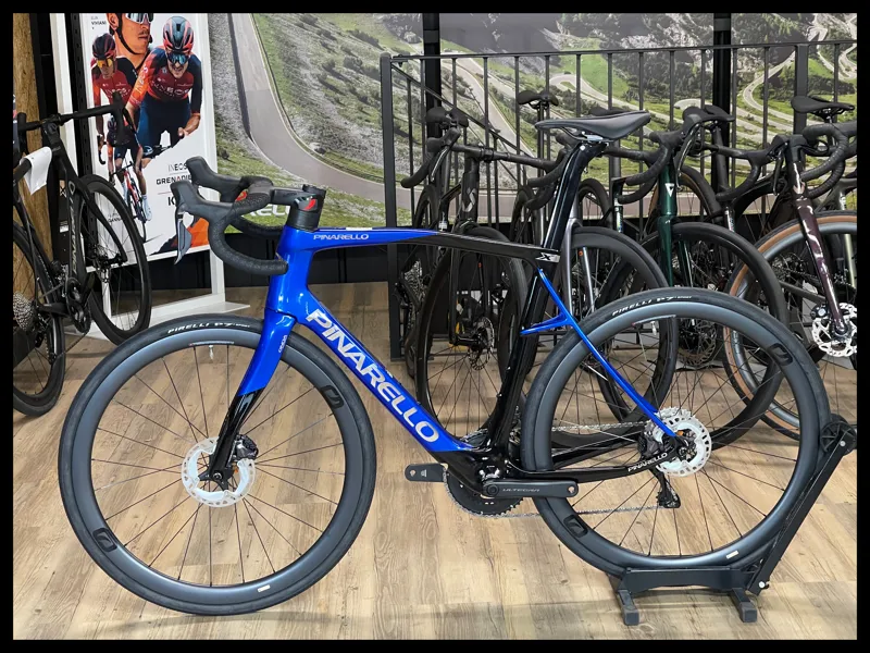 Pinarello X7 DISC Ultegra DI2 56cm Xpeed Blue 2024-1