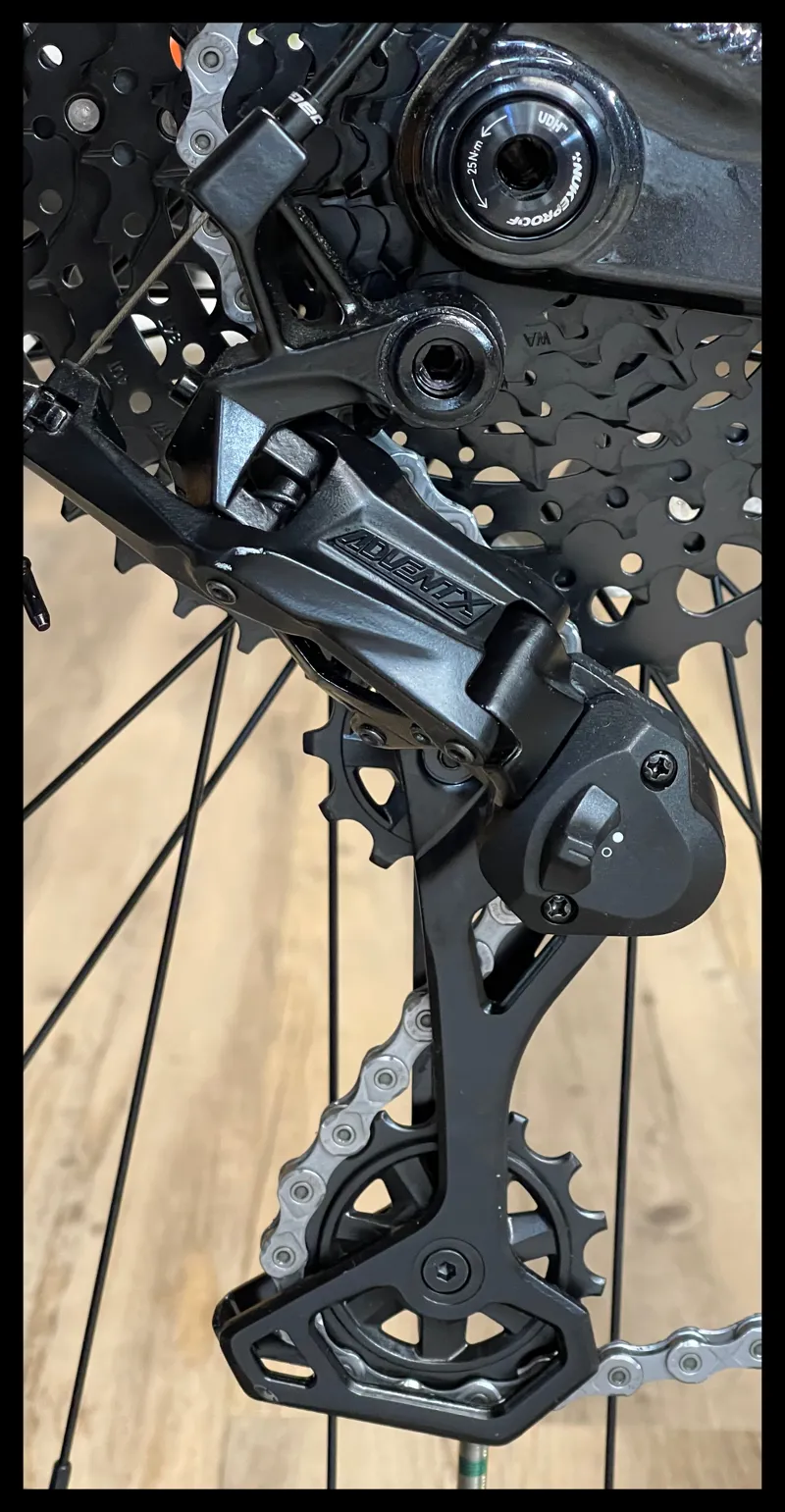 Vitus E-Mythique LT 297 VRX Large Black Quartz 2024-6