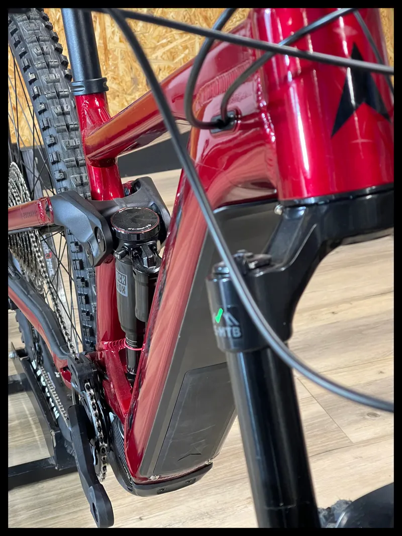 VITUS E-SOMMET 290 VR MOUNTAIN BIKE Medium Octane Red 2024-2