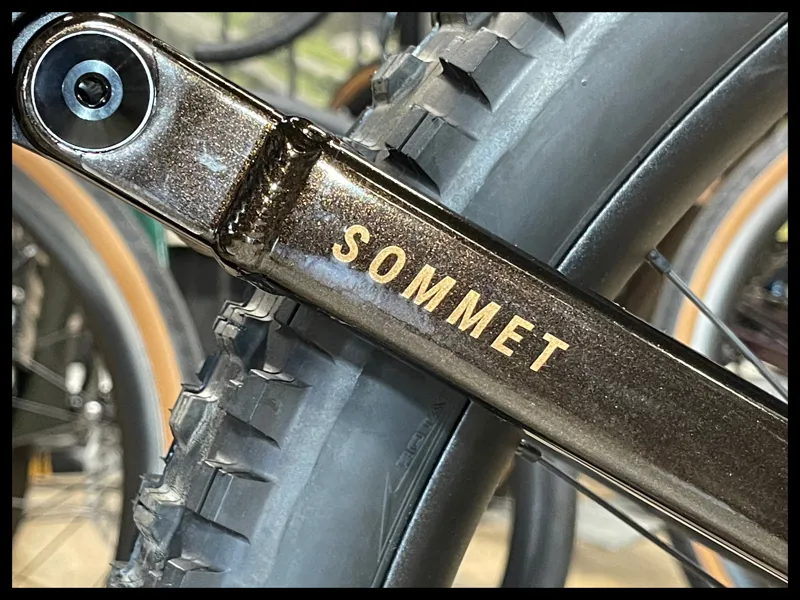 Vitus Sommet 290 CRX Mountain Bike Medium Sparkling Cola 2024-9