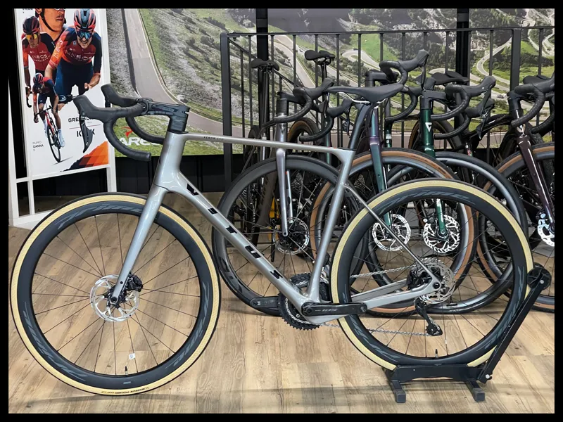 Vitus Venon EVO-RS 105 Di2 All Road Bike X-Large Silver 2024-1