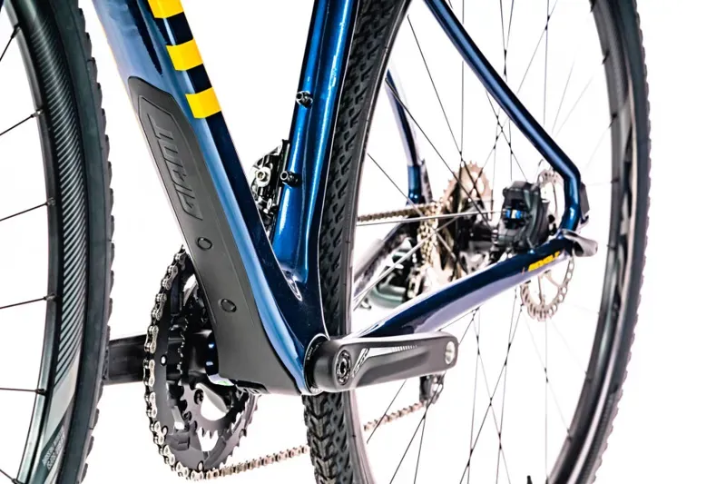 2020 Giant Revolt Advanced 3 Carbon 