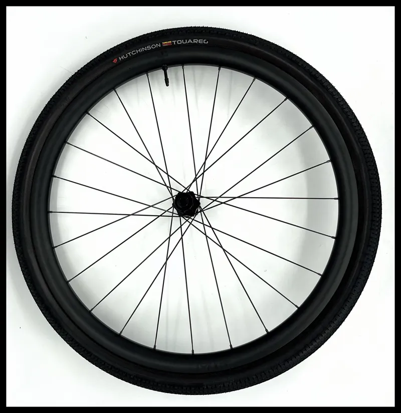 Vel 30 GRSL Carbon Tubeless CL Disc Wheelset 27.5 Shimano FH-2