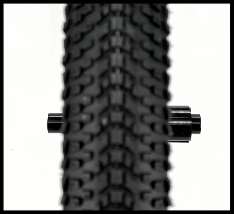 Vel 30 GRSL Carbon Tubeless CL Disc Wheelset 27.5 Shimano FH-4