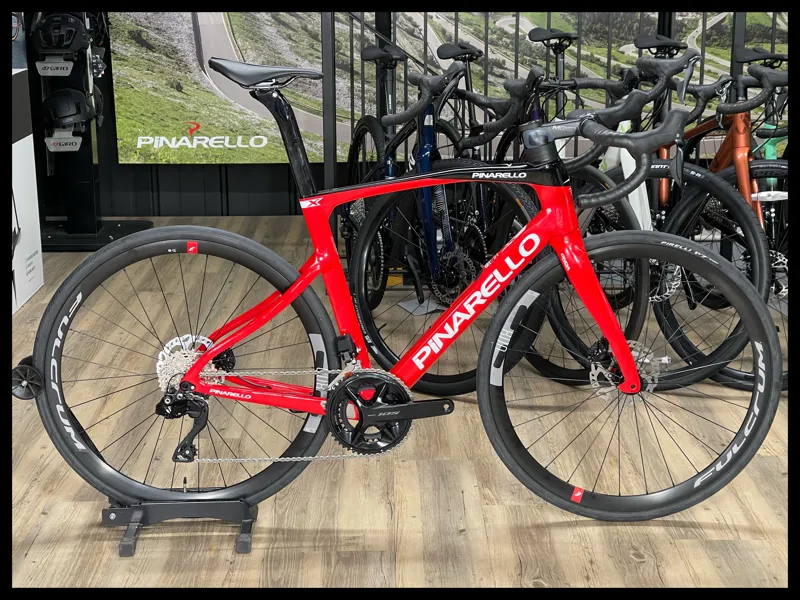 Pinarello X3 DISC 105 Di2 800DB  53CM 2023 KEEN RED