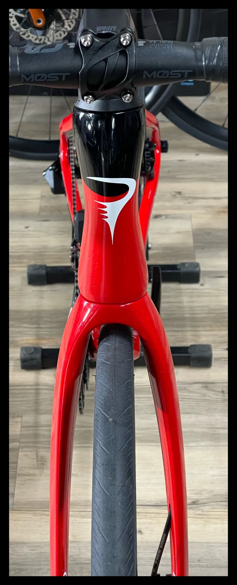 Pinarello X3 DISC 105 Di2 800DB  53CM 2023 KEEN RED-4