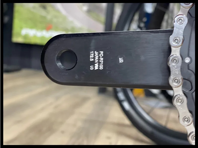 Pinarello X3 DISC 105 Di2 800DB  53CM 2023 KEEN RED-10