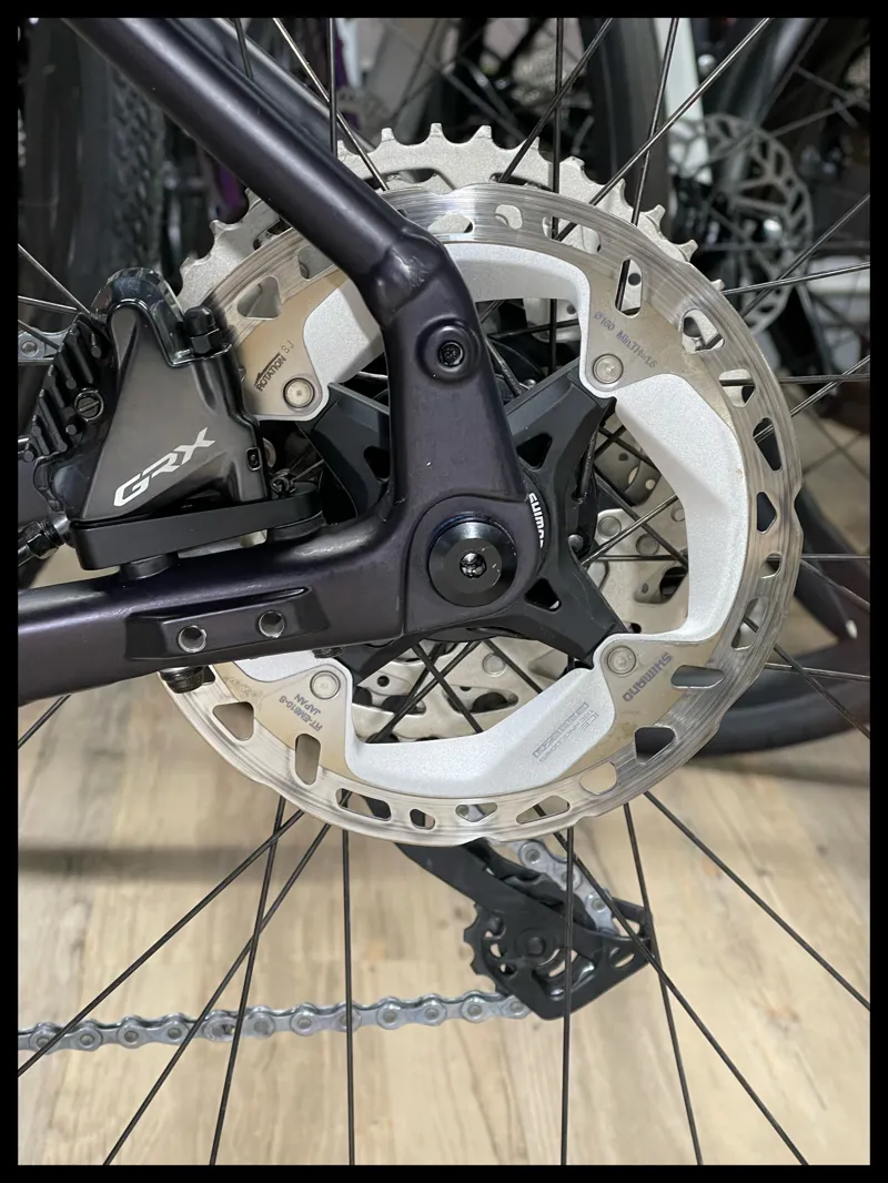 Revolt E+ Pro XR 25km/h Large Rosewood 2021-7