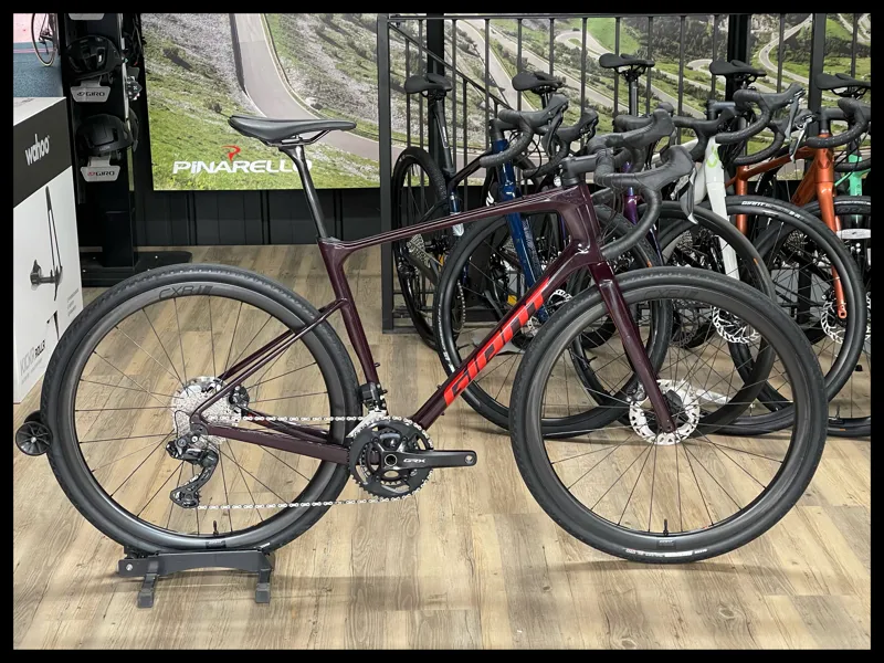 Revolt Advanced Pro 0 Large Dark Red