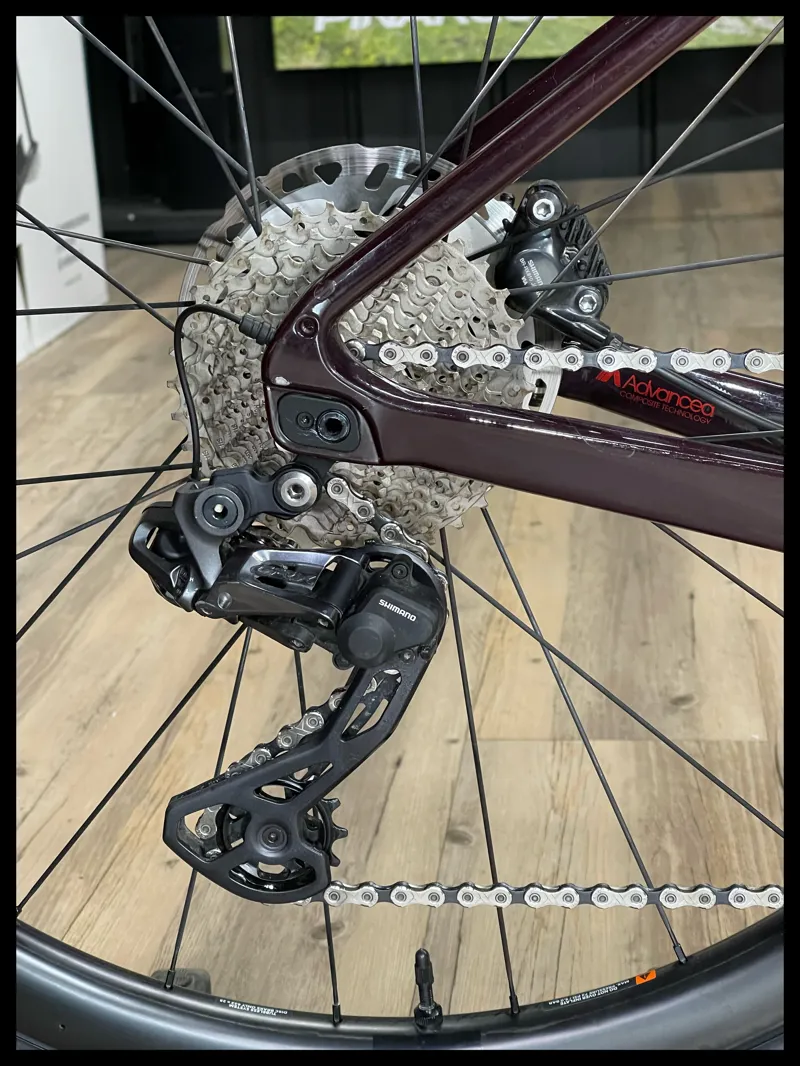 Revolt Advanced Pro 0 Large Dark Red-4