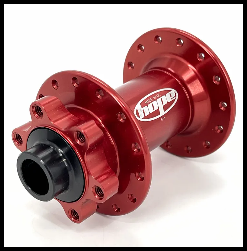 Pro 2 Evo Front Hub 110 x15mm 28H