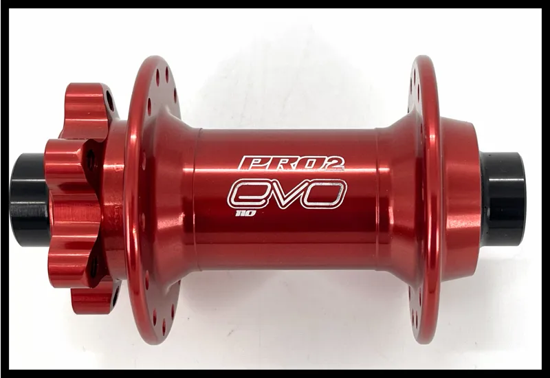 Pro 2 Evo Front Hub 110 x15mm 28H-3