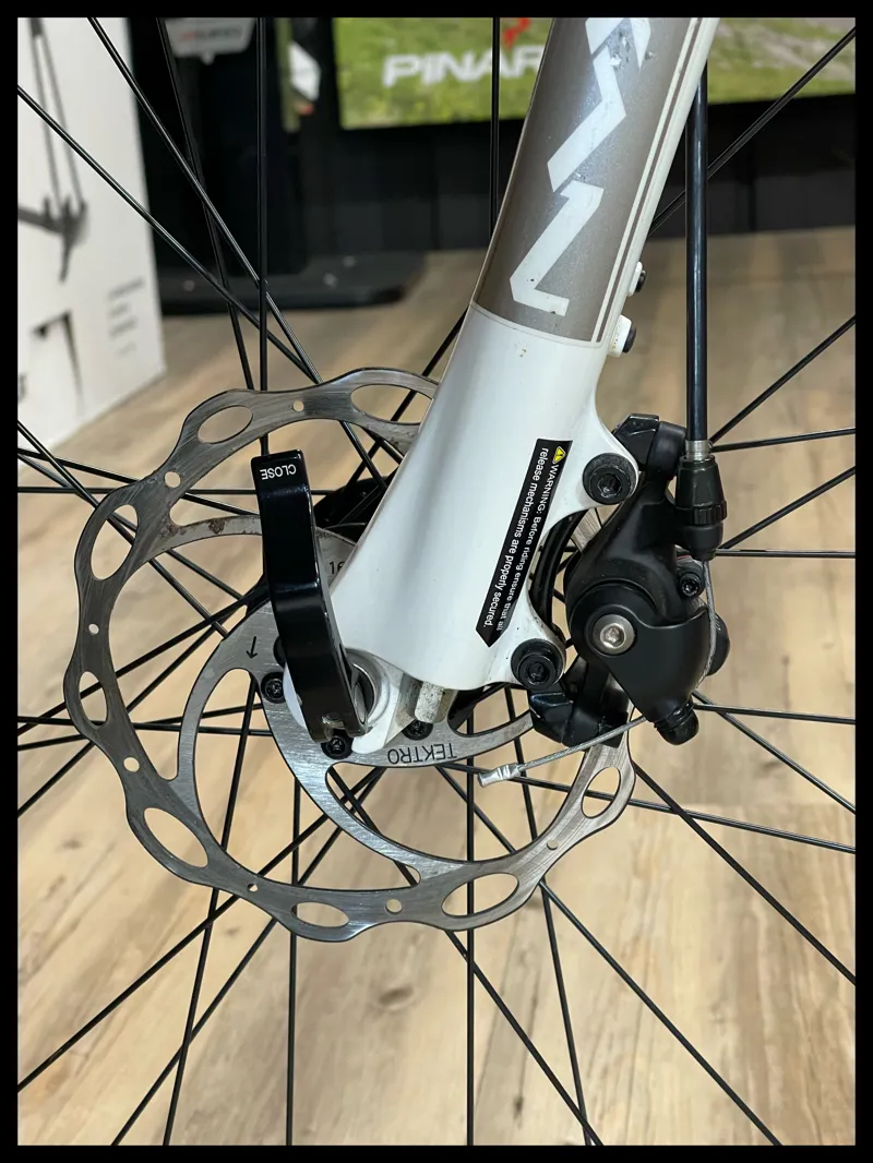 Carrera Crossfire 3 19 inch Frame White Hybrid-8