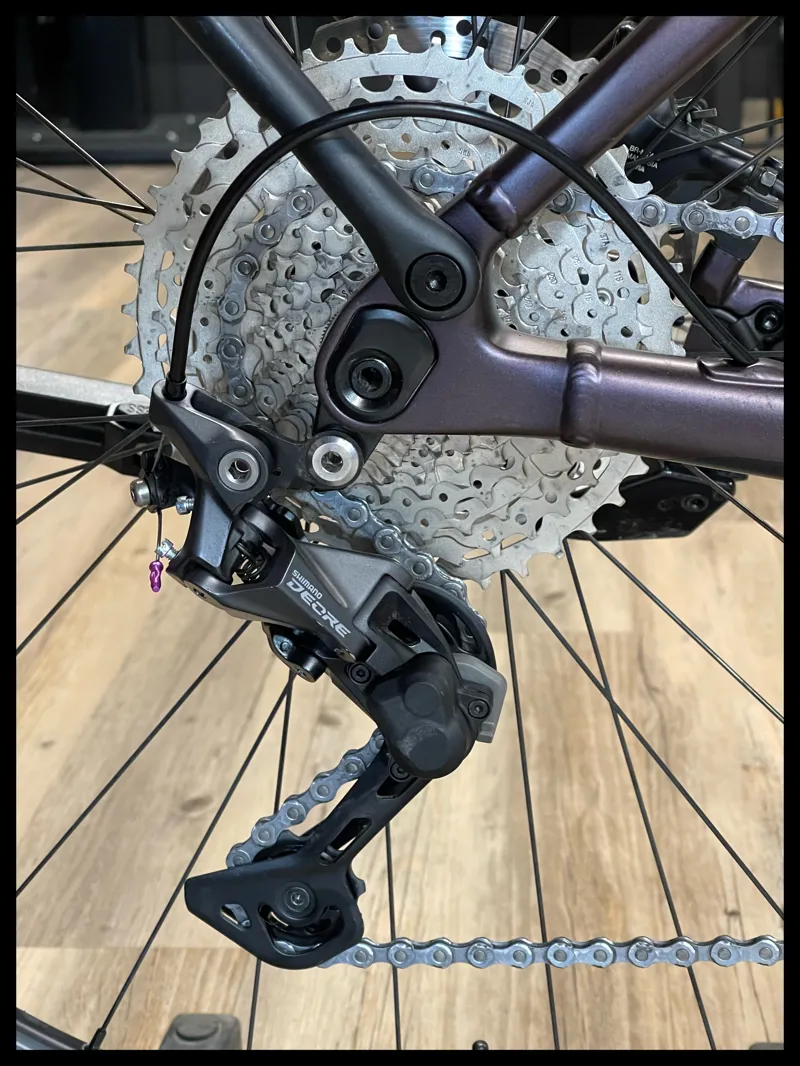 Explore E+ 1 Pro STA 25km/h Medium Rosewood Women's Hybrid-4