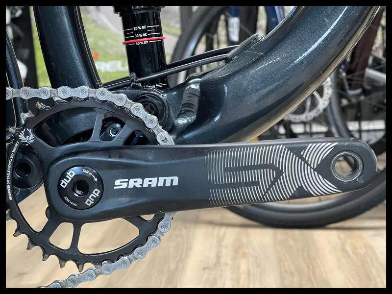 Trance 3 Medium  27.5er Metallic Black Full Sus MTB-4